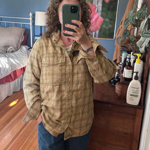 Women's REI Co-op Plaid Button Down Shirt M Beige Red